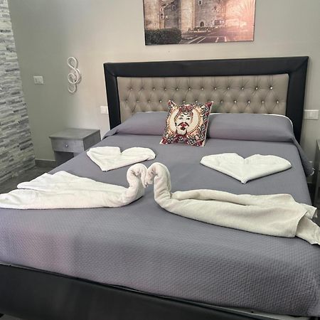 Апартаменти Fanale House Катанія Екстер'єр фото