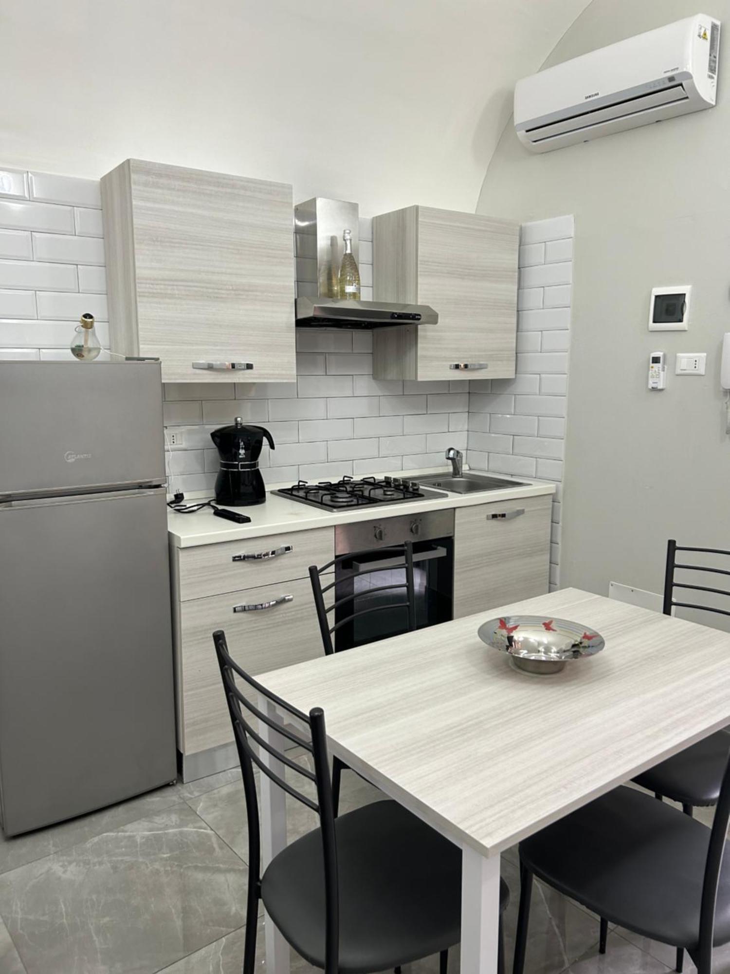 Апартаменти Fanale House Катанія Екстер'єр фото