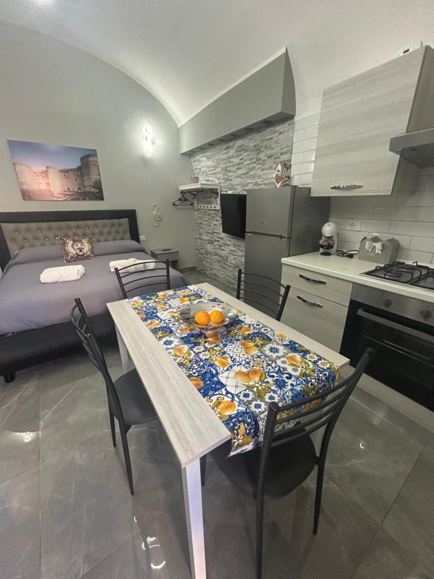 Апартаменти Fanale House Катанія Екстер'єр фото